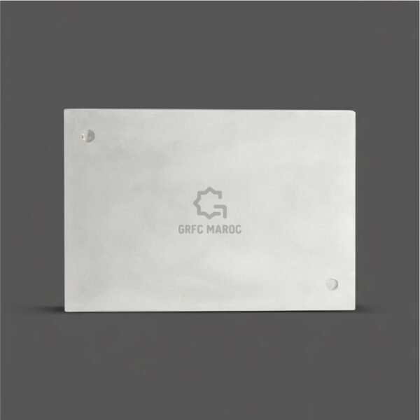 Panneau mural décoratif en GRC / GRG au motif géométrique hexagonal moderne, idéal pour sublimer vos façades et intérieurs avec élégance et durabilité.